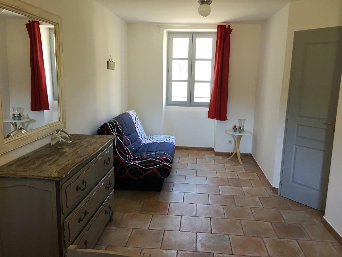 Sejour Authentique Et Provencal Apartment ฟงแต็น-เดอ-โวคลูซ ภายนอก รูปภาพ