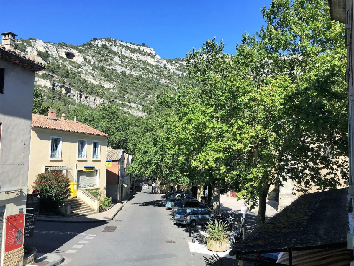 Sejour Authentique Et Provencal Apartment ฟงแต็น-เดอ-โวคลูซ ภายนอก รูปภาพ
